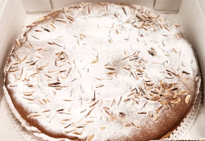85a11a_544b721d6ab04fa0a1eb17e558f9a664mv2.jpg CROSTATA DELLA NONNA CON PINOLI - Image 1
